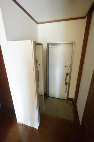 Ohara Houseの玄関|ご見学・ご契約時の送迎可能！