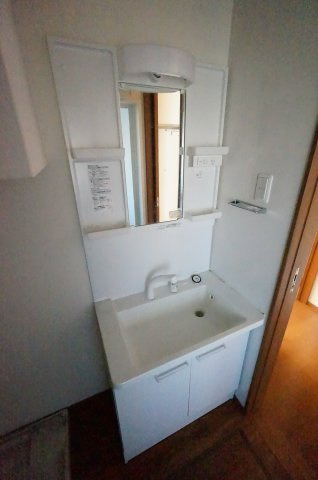 Ohara Houseの洗面所|オンライン対能応可！