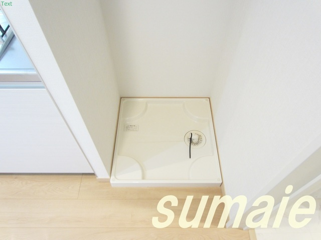 ＲＯＷ　ＨＯＵＳＥ　上中里の設備|もちろん室内に洗濯機置場あります☆