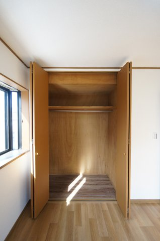 グラド横戸町の収納|お電話でのご予約がスムーズです！