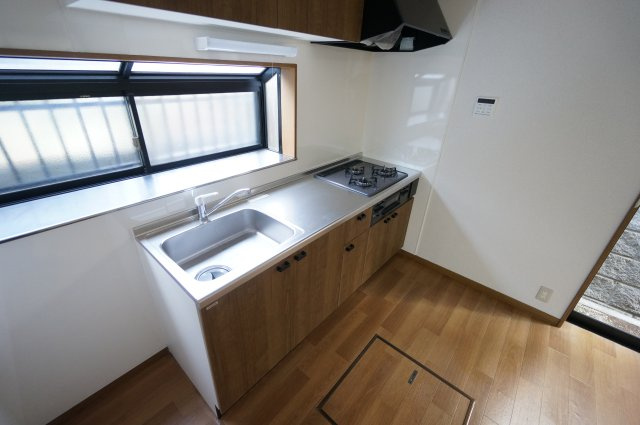 グラド横戸町のキッチン|水曜日、営業時間外もご相談ください！