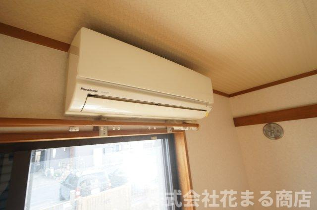 土井貸家の洋室|物件、駅でお待ち合わせでのご案内歓迎！