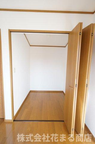 土井貸家の収納|物件、駅でお待ち合わせでのご案内歓迎！