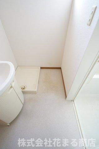 土井貸家の洗面所|物件、駅でお待ち合わせでのご案内歓迎！