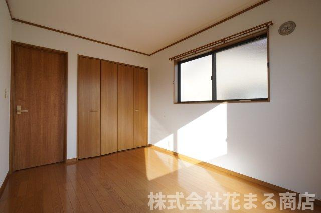 土井貸家の寝室|物件、駅でお待ち合わせでのご案内歓迎！