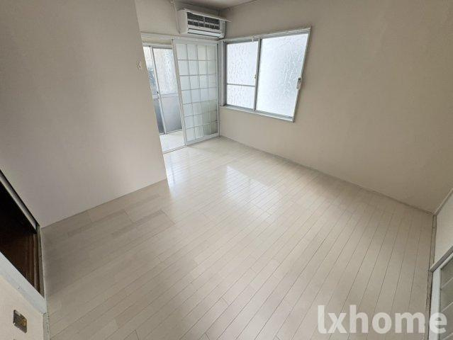 ヴィラナリー小川の居間・リビング|使いやすいリビングです