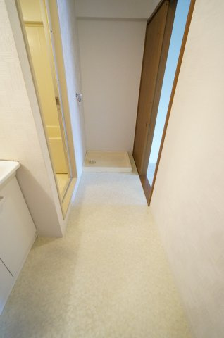 メイプル稲毛の洗面所|お問合せは花まる商店まで！