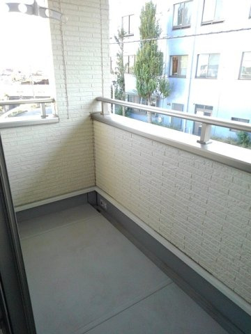 サンライズヒルⅥのバルコニー