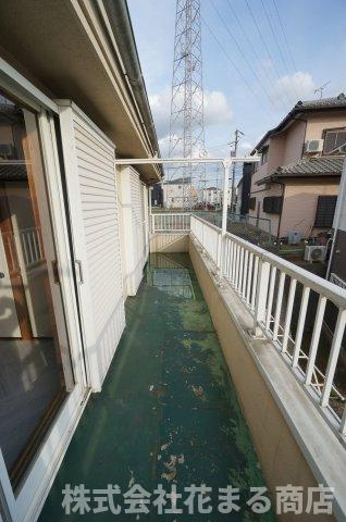 仁戸名町貸家のバルコニー|物件、駅でお待ち合わせでのご案内歓迎！