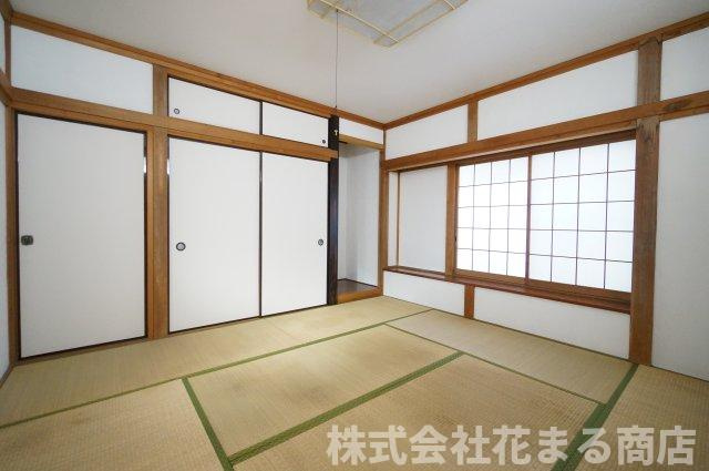 仁戸名町貸家の和室|物件、駅でお待ち合わせでのご案内歓迎！