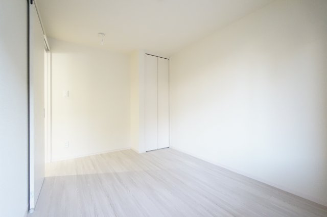 タウンコート旭町の洋室|諸条件、交渉などお任せ下さい！