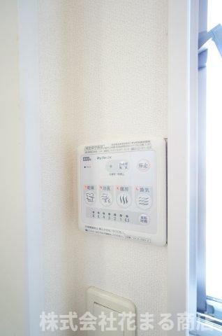 ヴェルジュドゥソレイユの浴室|物件、駅でお待ち合わせでのご案内歓迎！