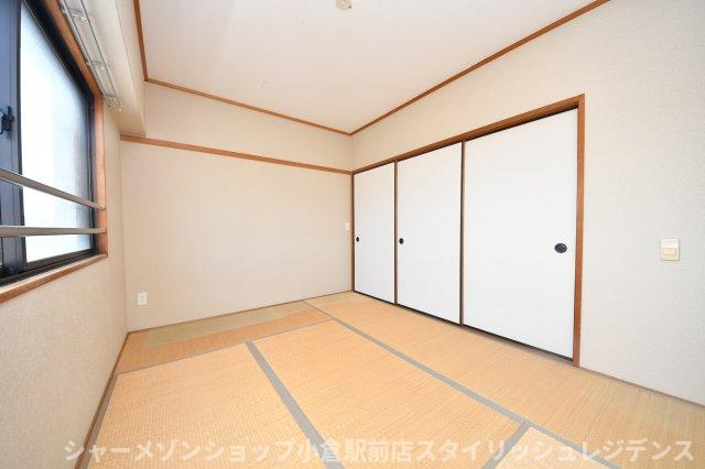 コンフォート高見の和室