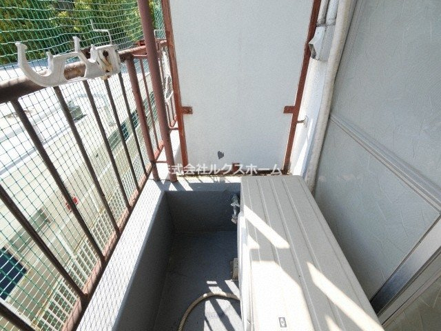 ヴィラナリー元町のバルコニー