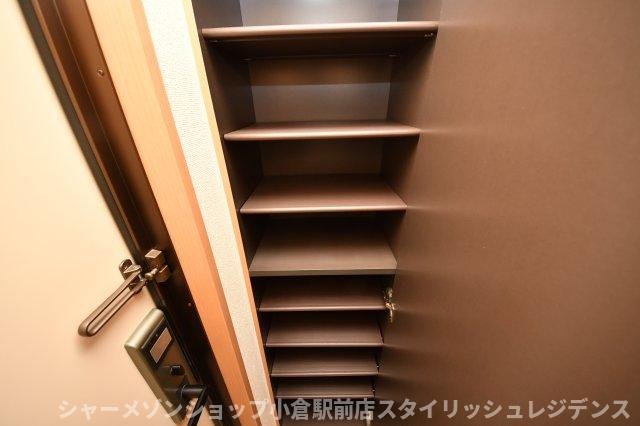 Ｆａｒｐｌａｃｅ　小倉西　Ｂ棟の収納