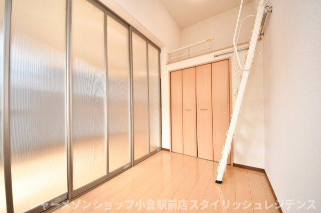 Ｆａｒｐｌａｃｅ　小倉西　Ｂ棟の居間・リビング