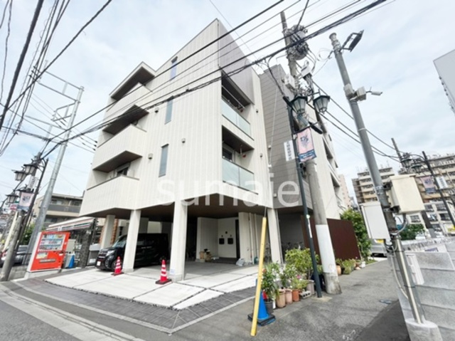 ARCO IRISの外観|3階建てのマンションです！