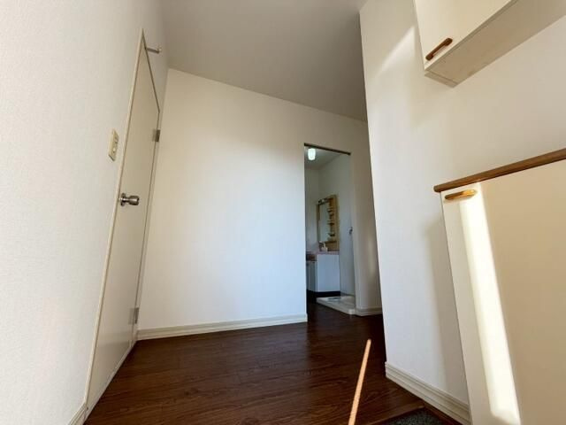 ハイツファインの玄関