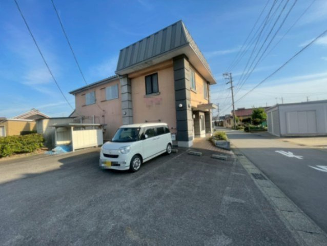 高浜市住居付き店舗の外観