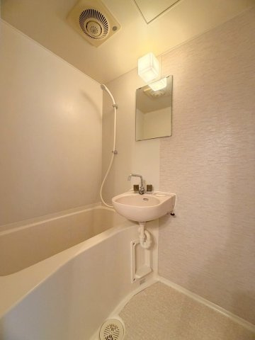 広島市西区井口２丁目の賃貸マンションの浴室