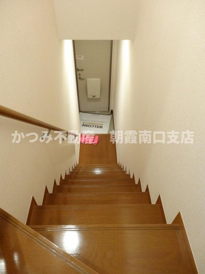 【玄関】 | ウィステリア（D-ROOM） | 同アパート別号室参考写真