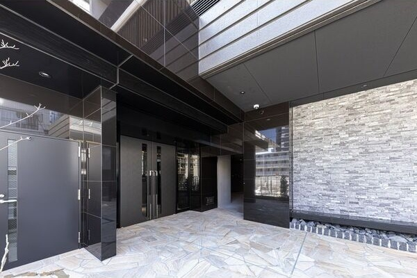 S-RESIDENCE高岳駅前awake(アウェイク)のエントランス