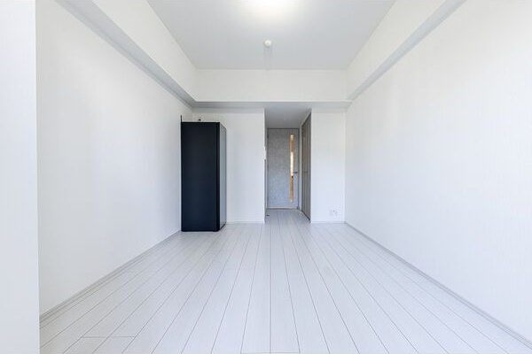 S-RESIDENCE高岳駅前awake(アウェイク)の居間・リビング