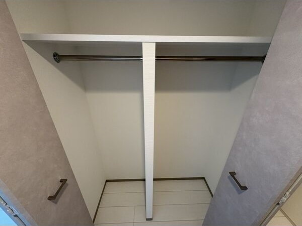 S-RESIDENCE高岳駅前awake(アウェイク)の収納|玄関収納　※シリーズ物件写真　参考イメージ