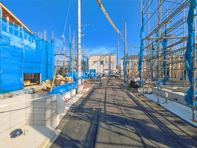 入間市下藤沢4丁目・全5棟　新築一戸建　1号棟の前面道路含む現地写真|現地写真（2026年4月3日撮影）