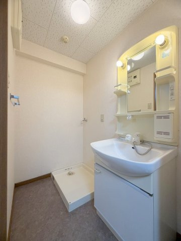 グリーンヒルズの洗面所