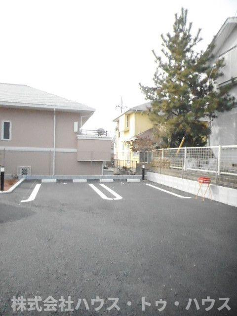 ベラルーアの駐車場