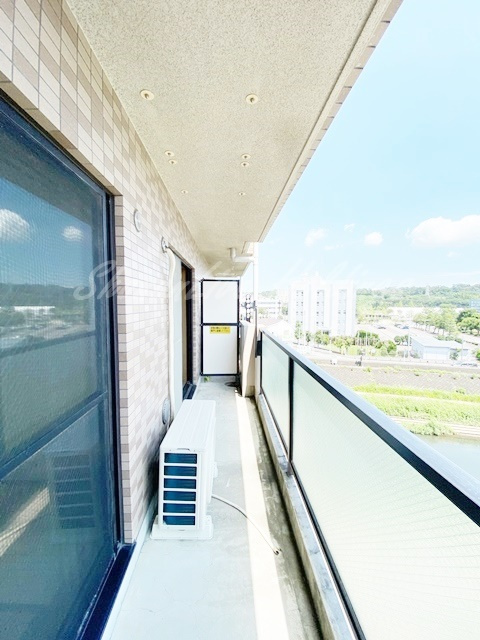横浜市戸塚区矢部町の賃貸マンションのバルコニー