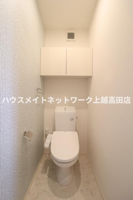シャインピークス大和 Ｂのトイレ|温水洗浄暖房便座