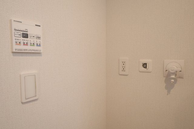 《仲介手数料無料》上尾市大字大谷本郷102-4新築一戸建てグラファーレのランドリースペース