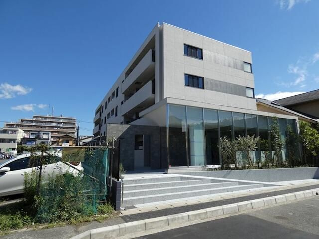 アドライズ舞浜の外観