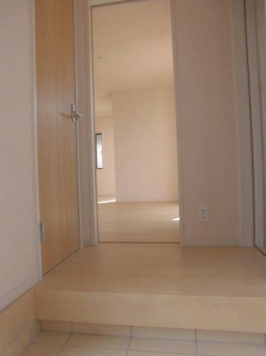 クレイドルガーデン横浜市青葉区松風台第1　1号棟の玄関