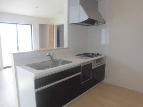 クレイドルガーデン横浜市青葉区松風台第1　1号棟のキッチン