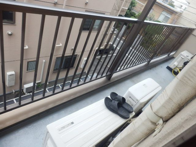 等々力ＱＳハイムのバルコニー