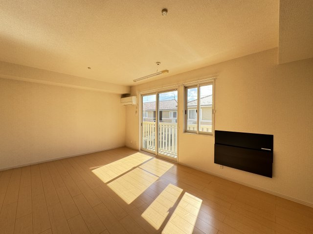 オベルジーヌ　Ｂの居間・リビング