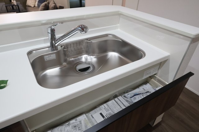 《仲介手数料無料》上尾市大字大谷本郷102-4新築一戸建てグラファーレのキッチン