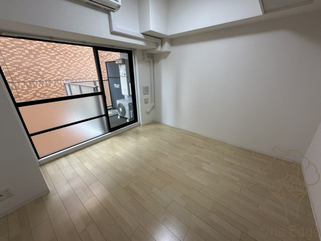 HS梅田EASTの居間・リビング