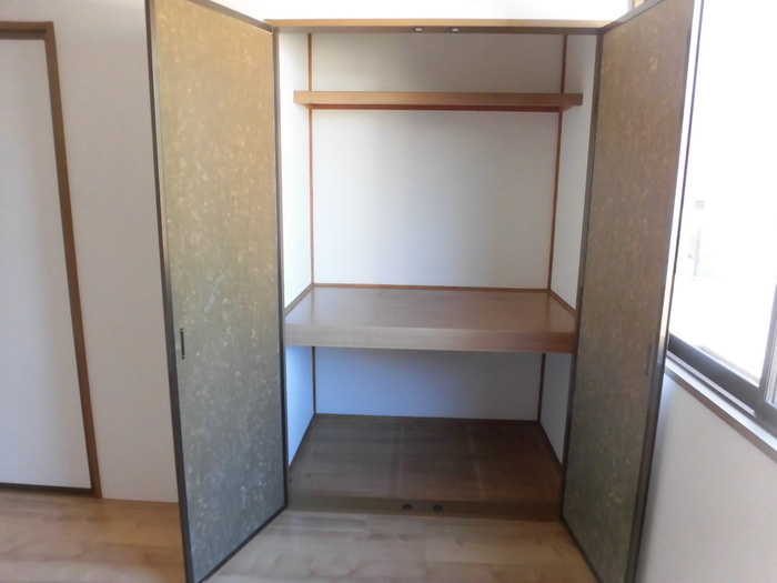 アムールビブレ C棟の収納