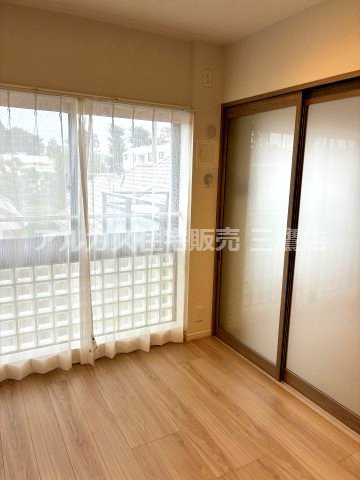 藤和ライブタウン武蔵野緑町の洋室