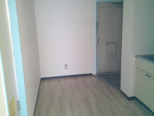 大阪市中央区材木町の賃貸マンションの居間・リビング