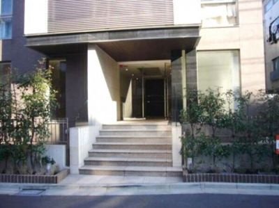 【エントランス】 | 新宿7丁目マンション | 清潔なエントランスです
