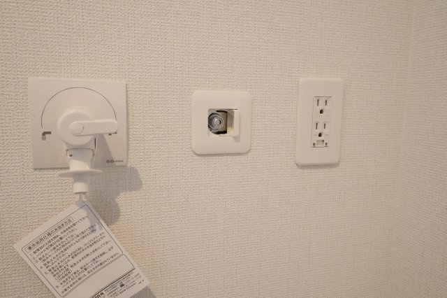 《仲介手数料無料》上尾市大字大谷本郷102-4新築一戸建てグラファーレのランドリースペース