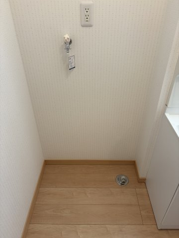 若葉アイの設備|洗濯機置場