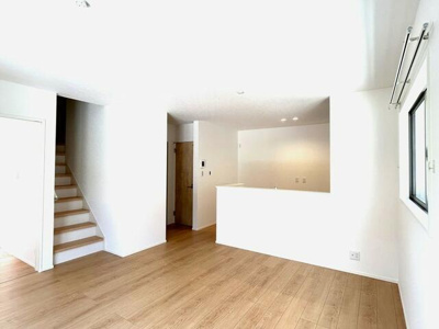 【居間・リビング】 | 新築住宅　高知市東雲町③ | イメージです