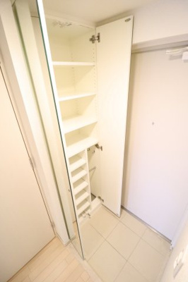 【収納】 | エステムプラザ京都御所ノ内REGIA | 収納があります