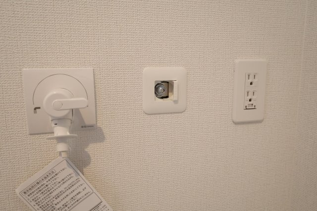 《仲介手数料無料》上尾市大字大谷本郷102-4新築一戸建てグラファーレのランドリースペース